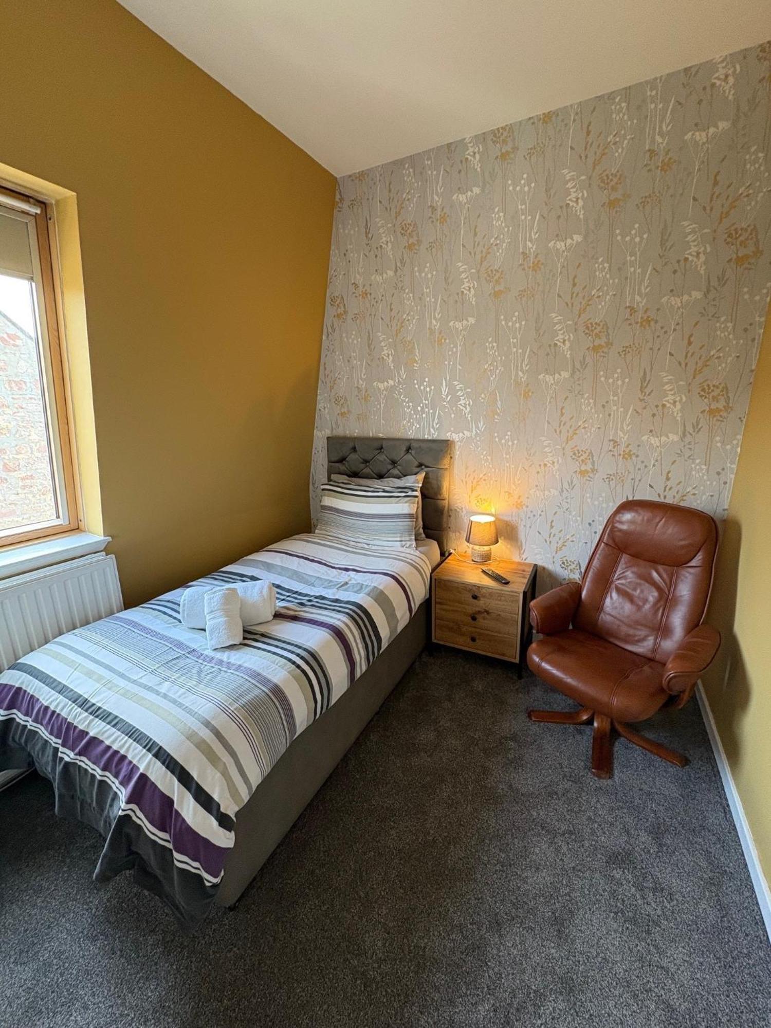 Winmar Hotel Инвернес Екстериор снимка
