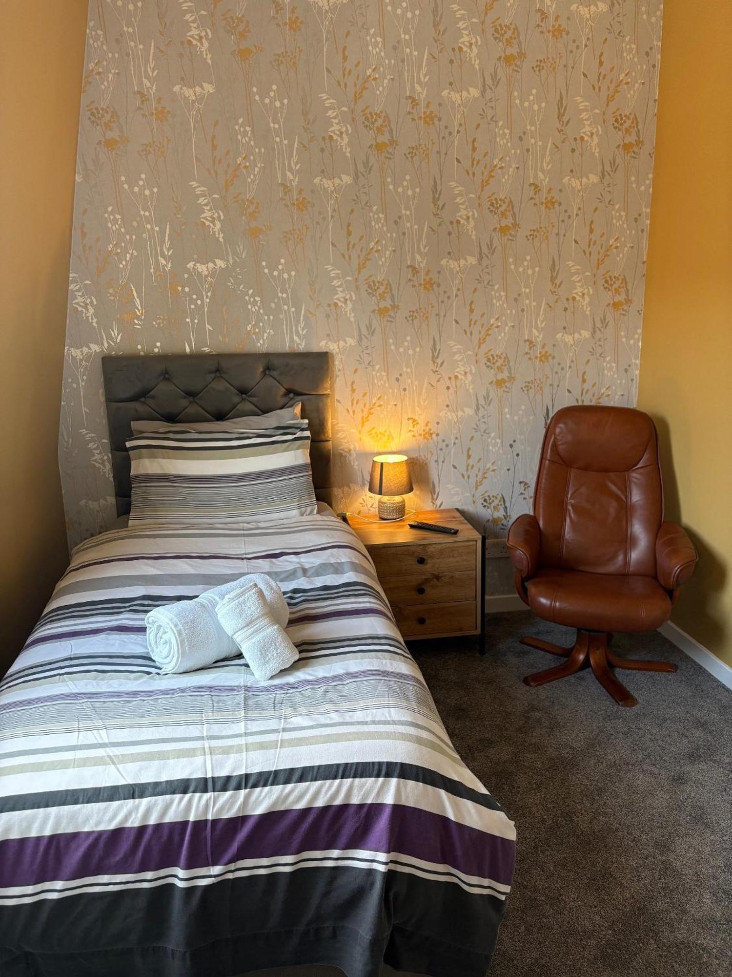 Winmar Hotel Инвернес Екстериор снимка